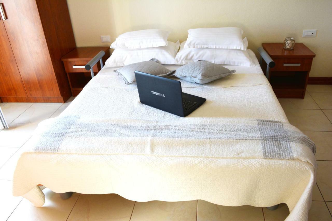 Apartments Villa Lili Tucepi Luaran gambar